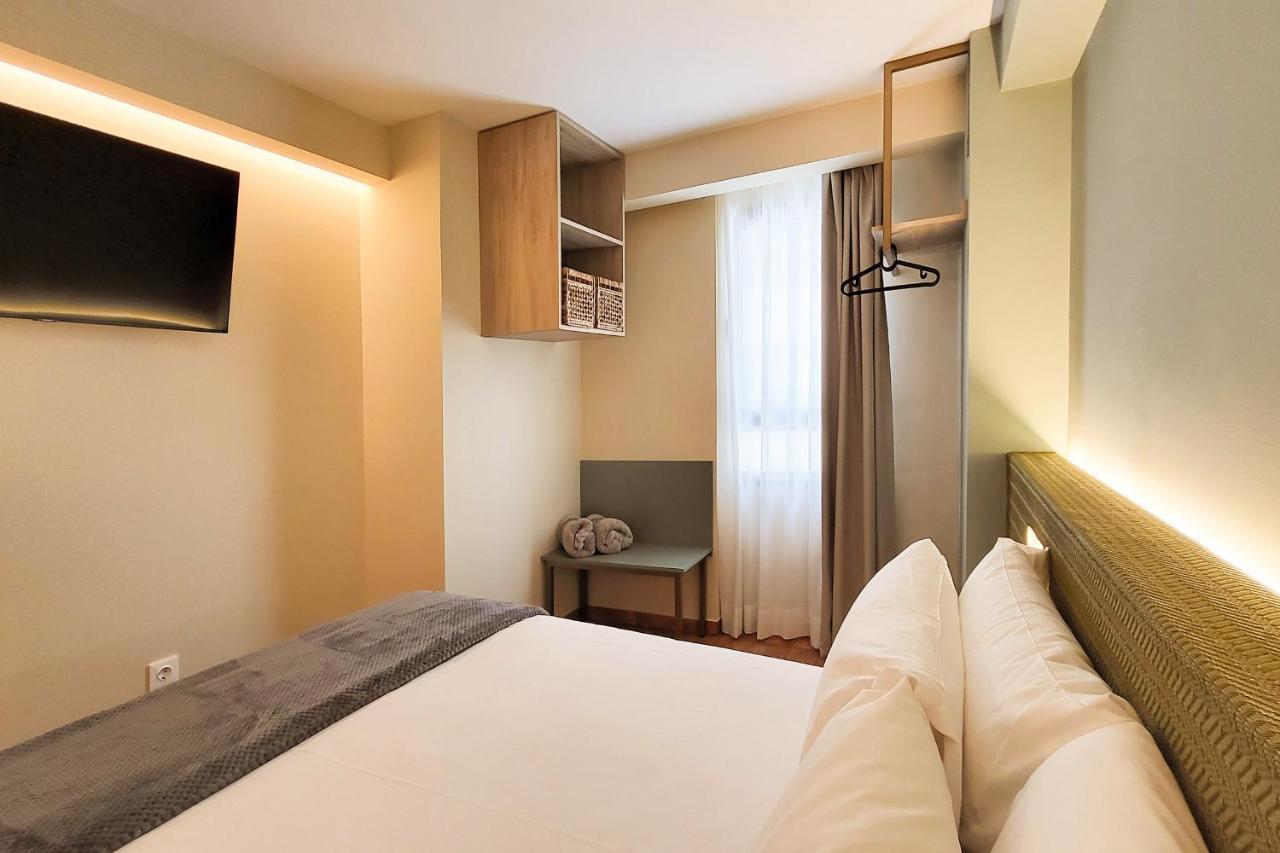 Apartamentos Las Ciencias B Валенсия Экстерьер фото
